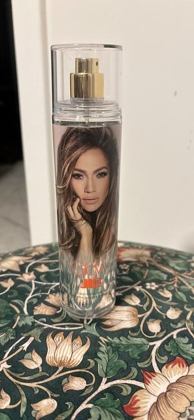 Glow by JLO Fragrance Mist